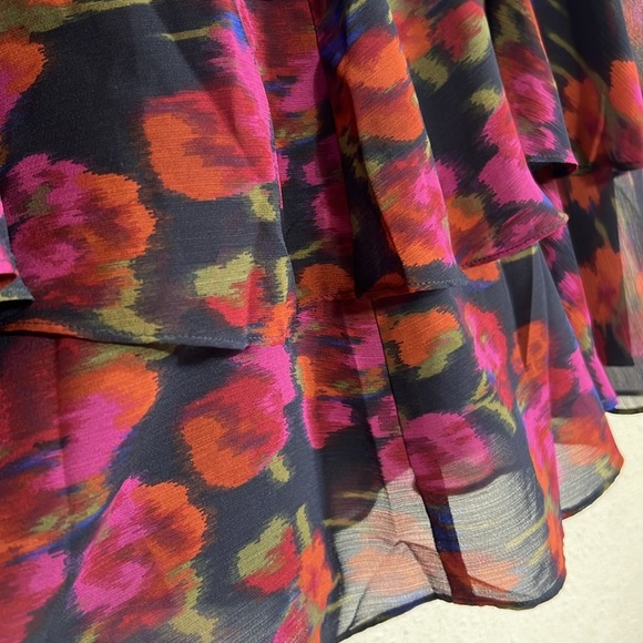 LAUREN RALPH LAUREN Plus Size 18 Floral Crinkle Georgette Tiered Skirt - Picture 8 of 16